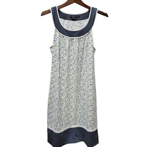 BCBGMAXAZRIA Short Sleeves Dress Size Medium Excellent Condition Pre-owned